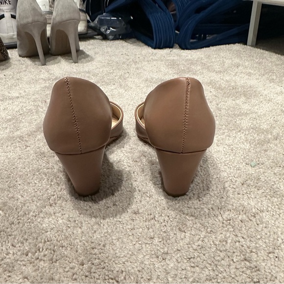 Kenneth Cole Leather Wedges - Picture 10 of 10